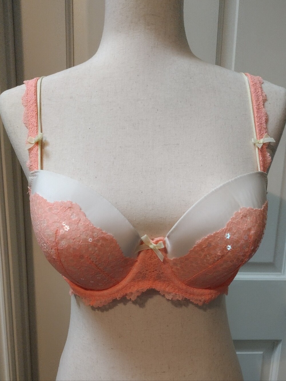 Victoria's Secret Lace Trim Push-Up Bra in Coral and Cream